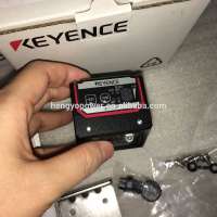 Keyence High Performance Compact 1D and 2D Code Reader SR-750 series SR-752